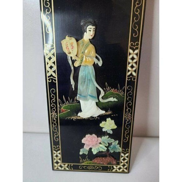 Vintage Japanese Shibayama Gilt Artwork Geisha Lady Inlaid Lacquered Wall Panel - Picture 2 of 6